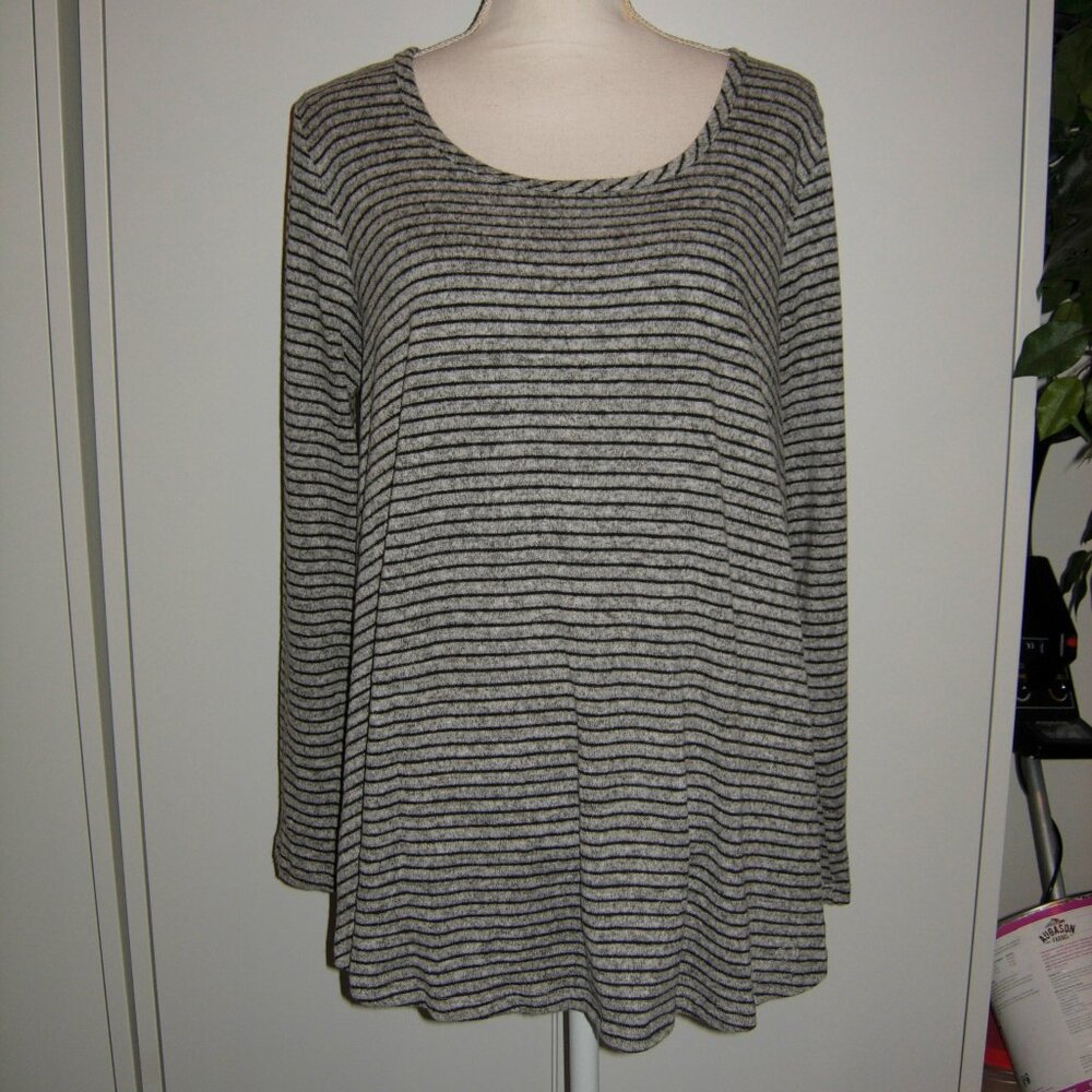 Soft Surroundings Gray Black Striped Top XL